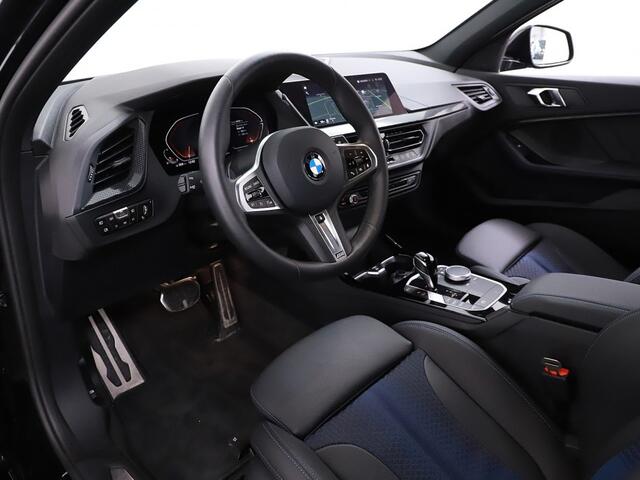 BMW 1-SERIE 118i 5-deurs 118i High Executive M Sport 2024 km 4400 NIEUW !!