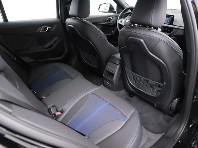 BMW 1-SERIE 118i 5-deurs 118i High Executive M Sport 2024 km 4400 NIEUW !!