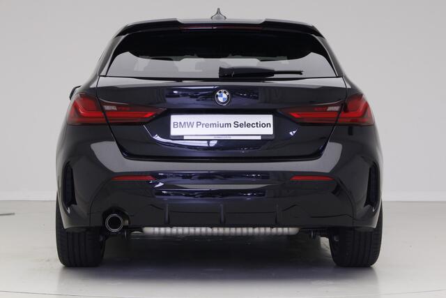 BMW 1-SERIE 118i M-Sport | Hifi | Extra getint glas