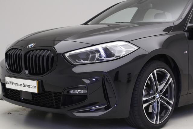 BMW 1-SERIE 118i M-Sport | Hifi | Extra getint glas
