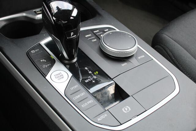 BMW 1-SERIE 118i