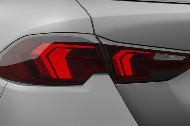 BMW 1-SERIE M135i xDrive | M Sport Pro | Premium Pack | Driving Assistant Plus