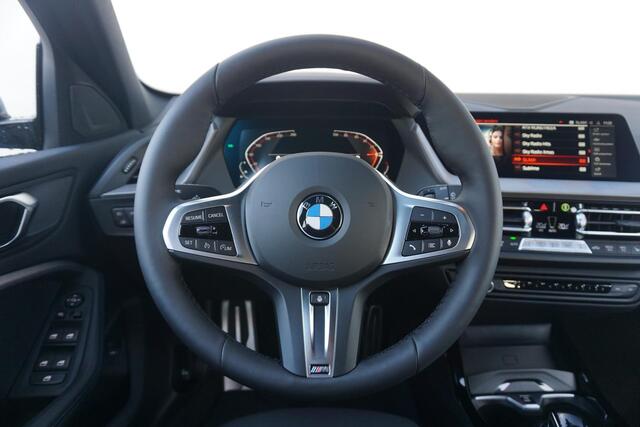 BMW 1-SERIE 5-deurs 118i | Model M Sport | Innovation Pack | Comfort Pack
