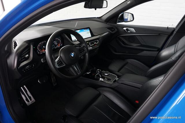 BMW 1-SERIE 118i High Exec M Pakket | Automaat | Leder sportint | Carplay