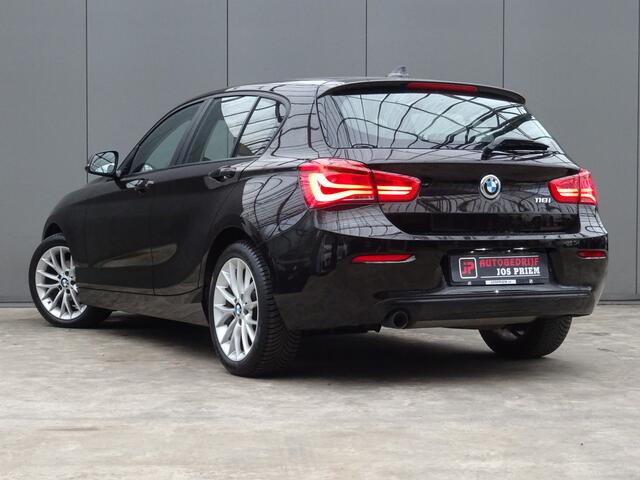BMW 1-SERIE 118i Edition Sport Line Shadow High Executive