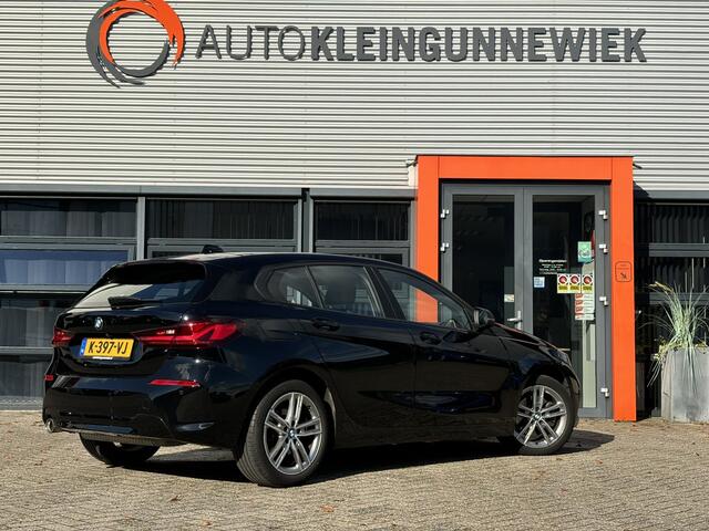BMW 1-SERIE 118i Executive / NL Auto / 1ste Eigenaar / Camera / Navi /