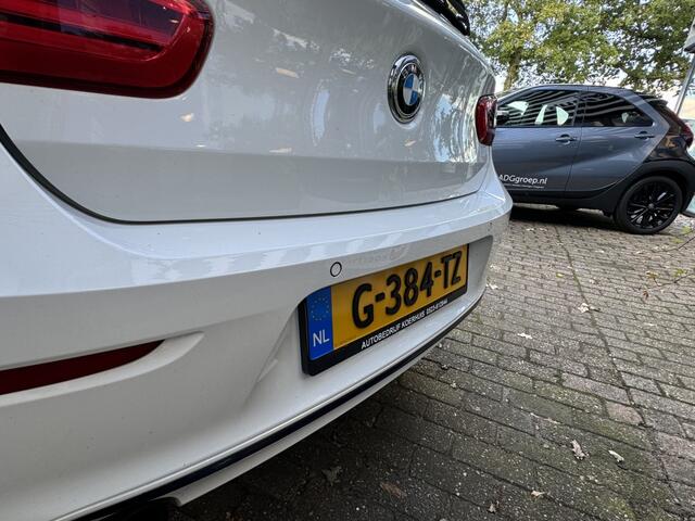 BMW 1-SERIE 116i High Exec