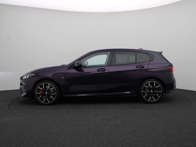 BMW 1-SERIE 120 M Sport Design Edition | Premium Pack | Comfort Access | Driving Assistant | Harman Kardon | 19''