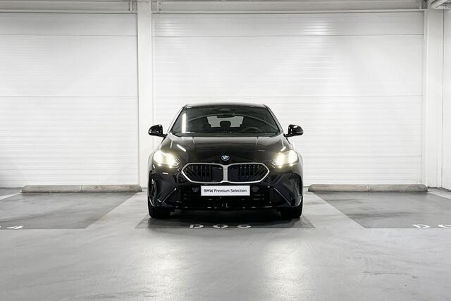 BMW 1-SERIE 120 M-Sport | Harman/Kardon | Driving Assistent