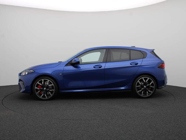 BMW 1-SERIE 120 M Sportpakket Pro | Premium Pack | Stuurwielrand Verwarmd | Driving Assistant | Harman Kardon | 19''