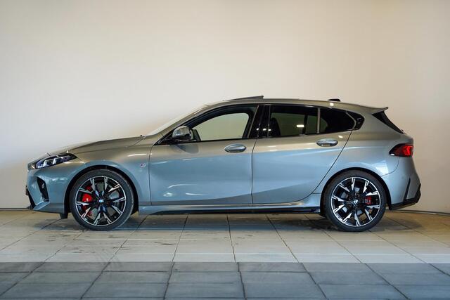 BMW 1-SERIE 5-deurs 120 M Sportpakket Pro Aut. - Beschikbaar vanaf: Maart 2025