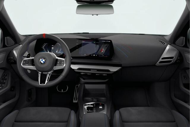 BMW 1-SERIE 5-deurs M135 xDrive M Sportpakket Pro Aut.