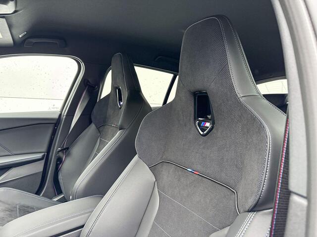 BMW 1-SERIE 120 | M Sport Pro | Premium Pack | Harman Kardon sound system