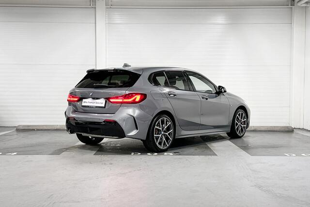 BMW 1-SERIE 118i | M-Sport Pro | Hifi System | Parking Assistant