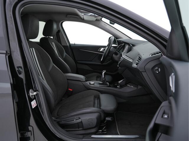BMW 1-SERIE 116d Executive Edition Sport-Line *VIRTUAL-COCKPIT | FULL-LED | NAVI-FULLMAP | LEDER-MICROFIBRE | AMBIENT-LIGHT | ECC | PDC | APP-CONNECT | CRUISE | SPORT-SEATS | 17"ALU*