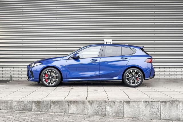 BMW 1-SERIE 120 M Sport / Harman Kardon / Innovation Pack / Driving Assistant Plus