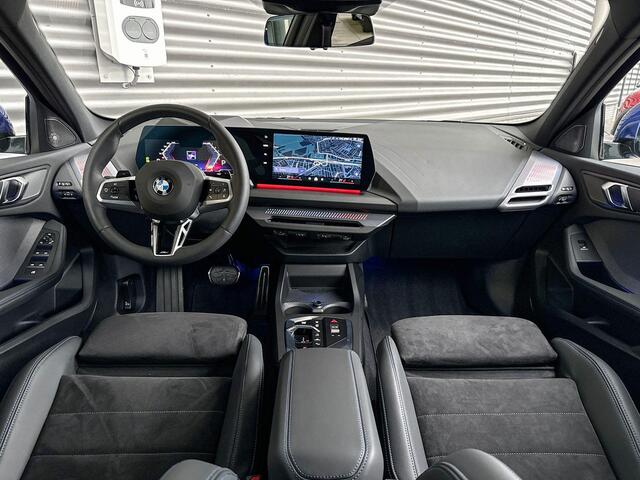 BMW 1-SERIE 120 M Sport / Harman Kardon / Innovation Pack / Driving Assistant Plus