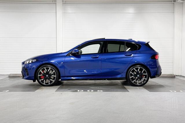 BMW 1-SERIE 120 | M-Sport Pro | Innovation Pack | Harman/Kardon | Panoramadak | Head-up Display | Comfort Access