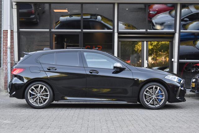 BMW 1-SERIE M135i xDrive High Executive Pano Ambiance