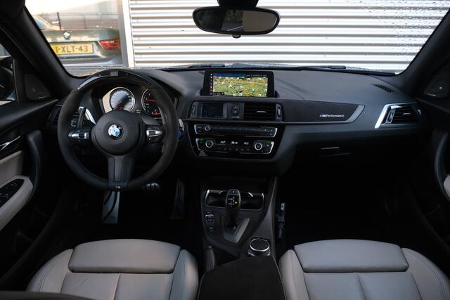 BMW 1-SERIE M140i Sperdiff M Performance Big Brake Kit Schuifdak Harman Kardon Shadow Line NL Auto NAP