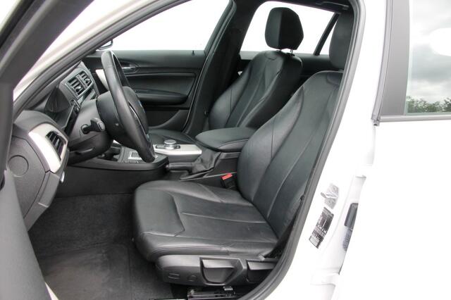 BMW 1-SERIE 118i Automaat Centennial High Executive - 136 pk **Leer
