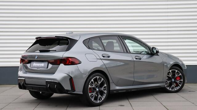 BMW 1-SERIE 120 M Sport Pro | Harman/Kardon | Head-up | Driving Assistant Plus | Comfort Access