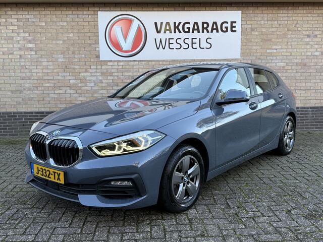 BMW 1-SERIE 118i Executive Edition | Clima | Camera | LM | LED | NAVI | PDC |