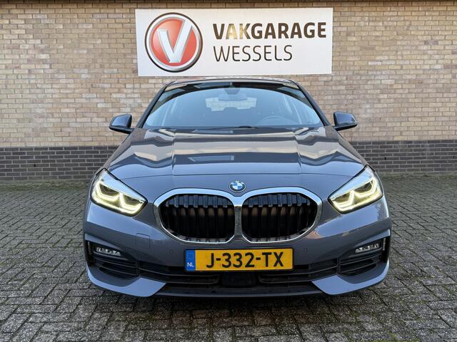 BMW 1-SERIE 118i Executive Edition | Clima | Camera | LM | LED | NAVI | PDC |