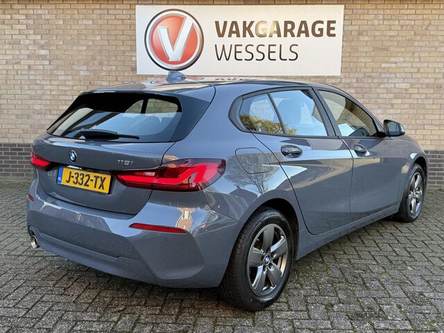 BMW 1-SERIE 118i Executive Edition | Clima | Camera | LM | LED | NAVI | PDC |