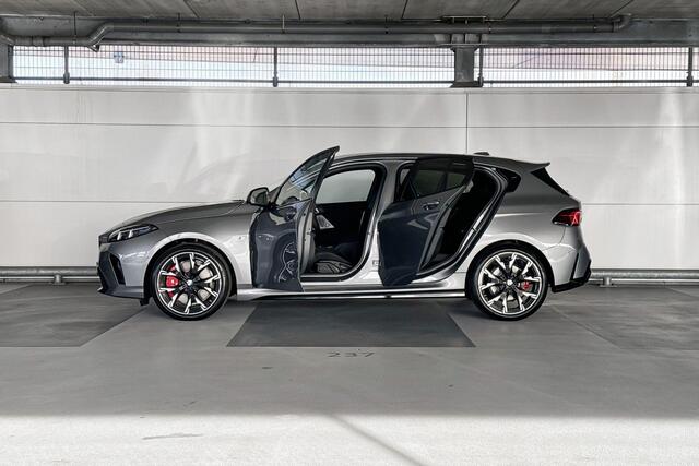 BMW 1-SERIE 120 M Sport Design Edition | M Sportpakket Pro | Innovation Pack