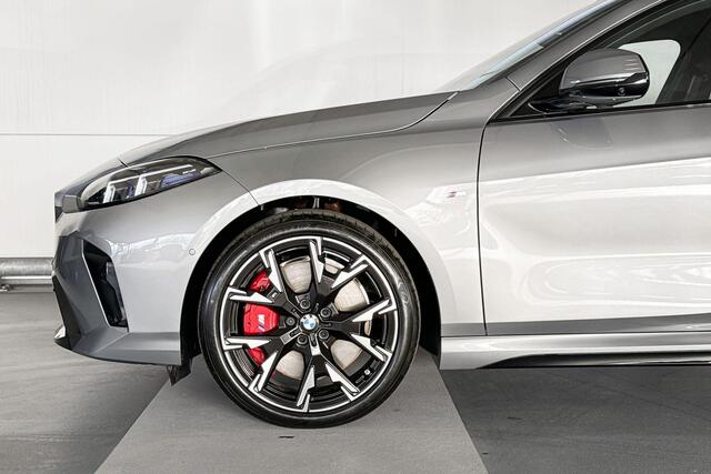 BMW 1-SERIE 120 M Sport Design Edition | M Sportpakket Pro | Innovation Pack