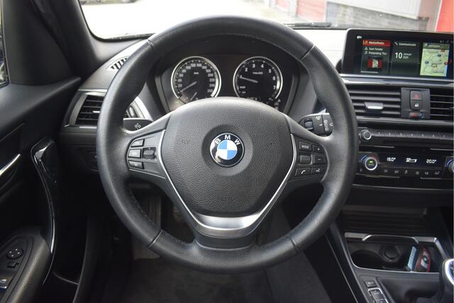 BMW 1-SERIE 116i Edition Sport Line Shadow Executive Sportstoelen, Navi prof, PDC v+a,