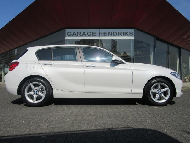 BMW 1-SERIE 120I Automaat 184 PK HIGH EXECUTIVE (occasion) Led verlichting, Navi , PDC V+A , Automaat