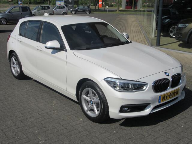 BMW 1-SERIE 120I Automaat 184 PK HIGH EXECUTIVE (occasion) Led verlichting, Navi , PDC V+A , Automaat