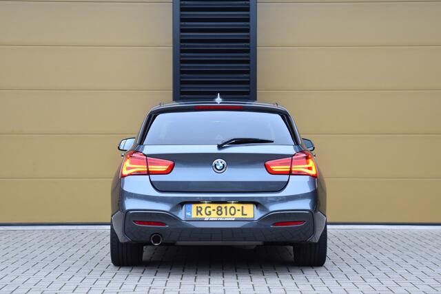 BMW 1-SERIE 118i Corporate Lease Executive * M Sportpakket * 18 Inch * Keyless * LED * Alcantara *
