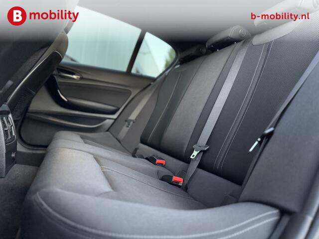 BMW 1-SERIE 118i Executive Sportline Automaat Apple CarPlay | Sportstoelen | LED Koplampen | PDC achter