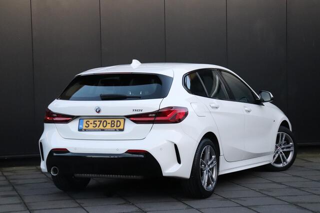 BMW 1-SERIE 118i Introduction Edition | M SPORT | PDC | APPLE CARPLAY | CRUISE | NAVI |