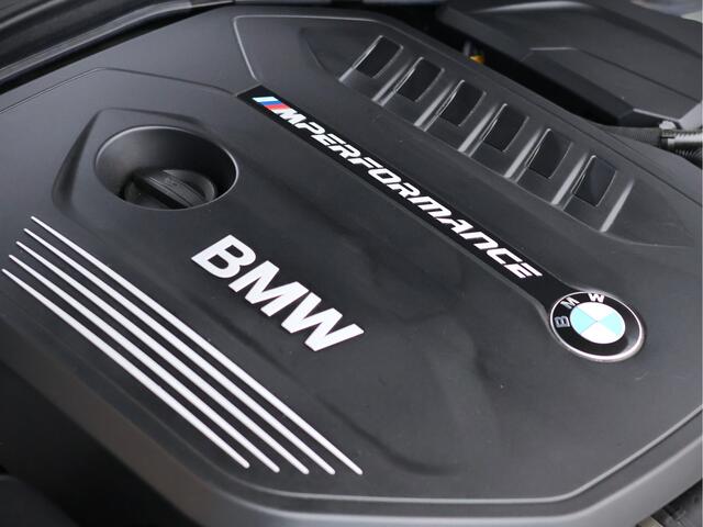 BMW 1-SERIE M140i 340PK M Performance *Breedset*Navi*Clima*Cruise*