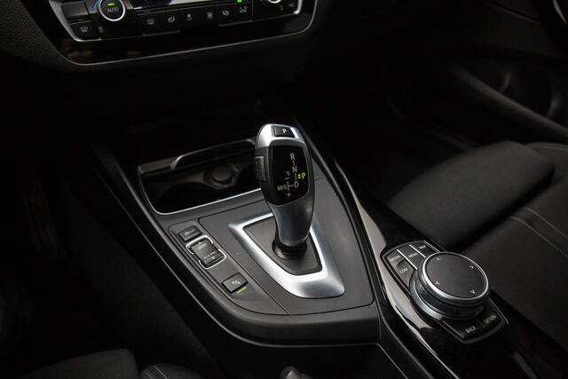 BMW 1-SERIE 118i Sport Line Edition