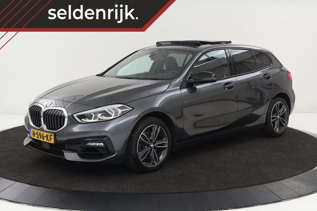 BMW 1-SERIE 118i Executive Edtion | Sport Line | Panoramadak | Stoel & stuurverwarming | Adaptive cruise | Camera | Harman/Kardon | Full LED