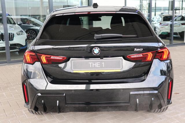BMW 1-SERIE 120 | M Sportpakket | Equipment Pack