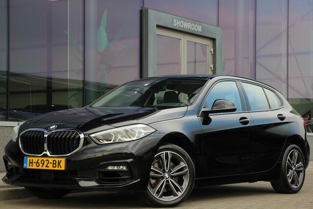 BMW 1-SERIE 118i Executive Edition | Digital Cockpit | Camera | LED | Navi |
