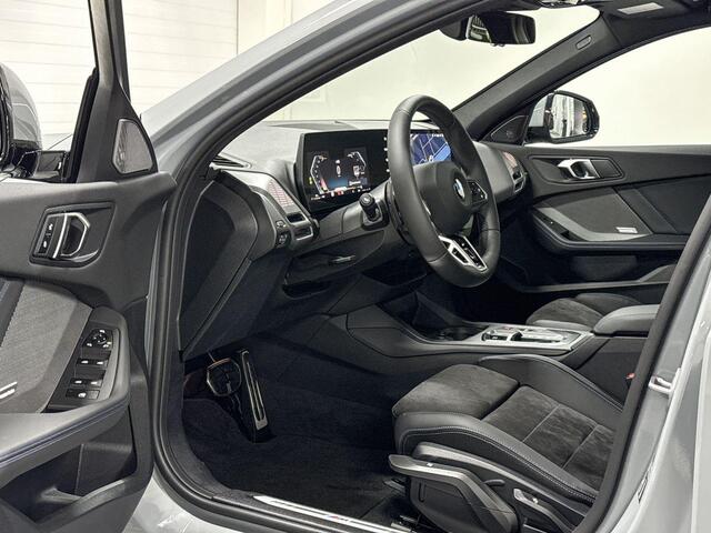 BMW 1-SERIE 120 | M-Sport Pro | Premium Pack | Driving Assistant Plus | Harman/Kardon | Panoramadak | Comfort Access
