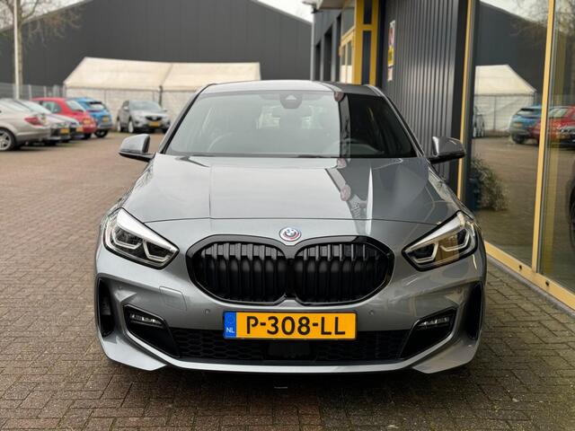 BMW 1-SERIE 120i Bns Edition