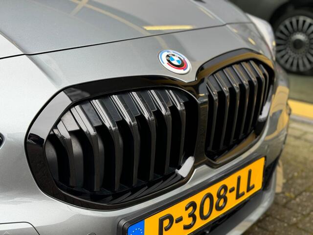 BMW 1-SERIE 120i Bns Edition