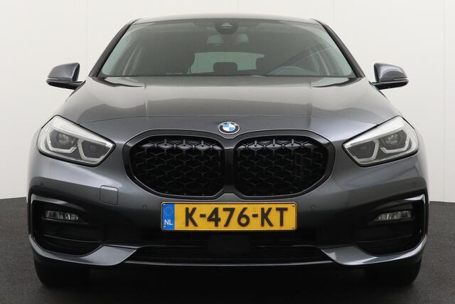 BMW 1-SERIE 118i Exe. Sport Line Camera Climate H-Leder/Sportstoelen