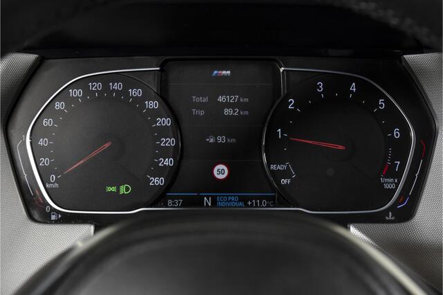 BMW 1-SERIE 118i 140 PK Corporate High Executive | Cruise | PDC | NAV+ Apple Car Play | EEC | LM 19" |