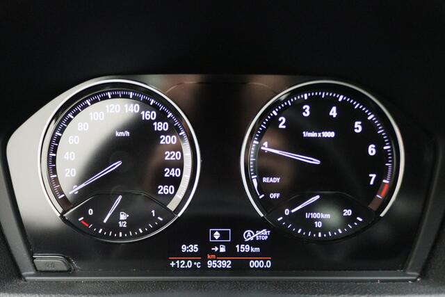BMW 1-SERIE 116i Cruise, Climate, Stoelverwarming, LED, Bluetooth