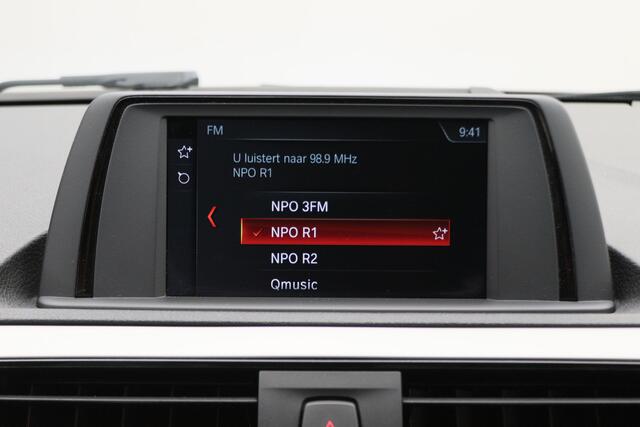 BMW 1-SERIE 116i Cruise, Climate, Stoelverwarming, LED, Bluetooth
