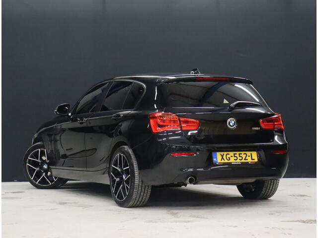 BMW 1-SERIE 118i M Sport [SCHUIFKANTELDAK, M-STUUR, VOL LEDER, PDC, CRUISE CONTROL, LED, NAVIGATIE, NIEUWSTAAT]